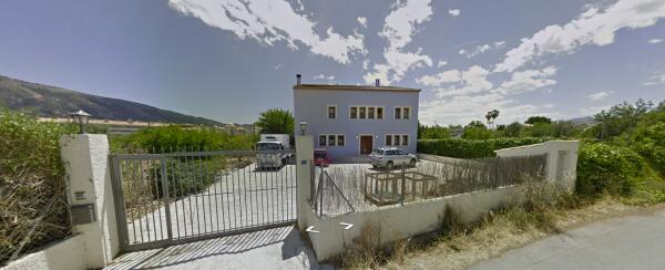 Casa Y Terreno De 3500 M2 En Albir